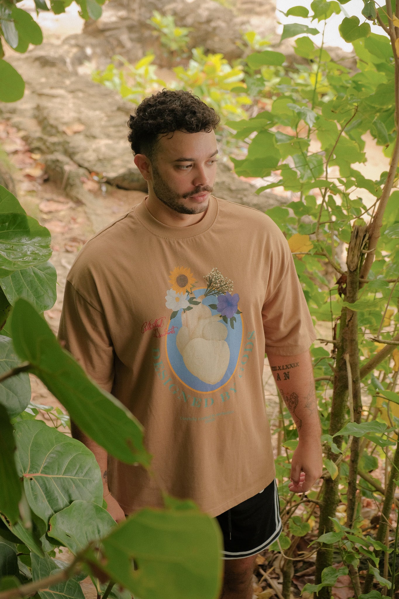 CRAFTED HEART TEE