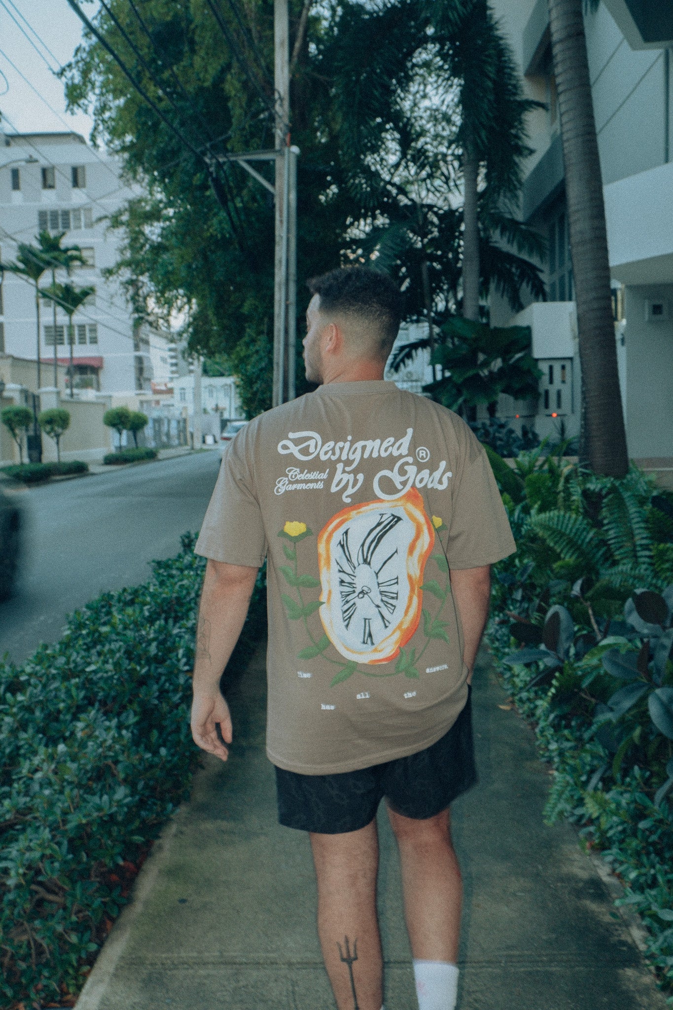 MELTING CLOCK TEE